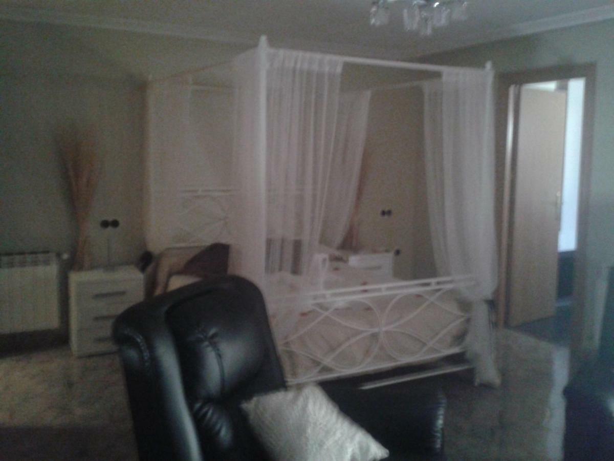 Hostal Texas 2 Fuentes de Ebro Exterior foto